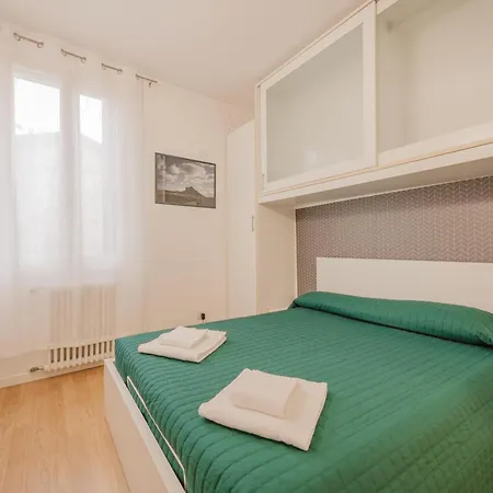Casa Falco - 15 Min Dalla Stazione E Dal Centro