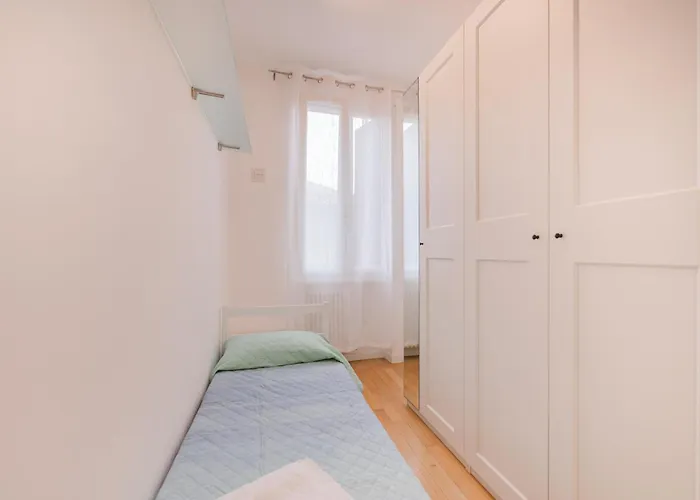 Casa Falco - 15 Min Dalla Stazione E Dal Centro *